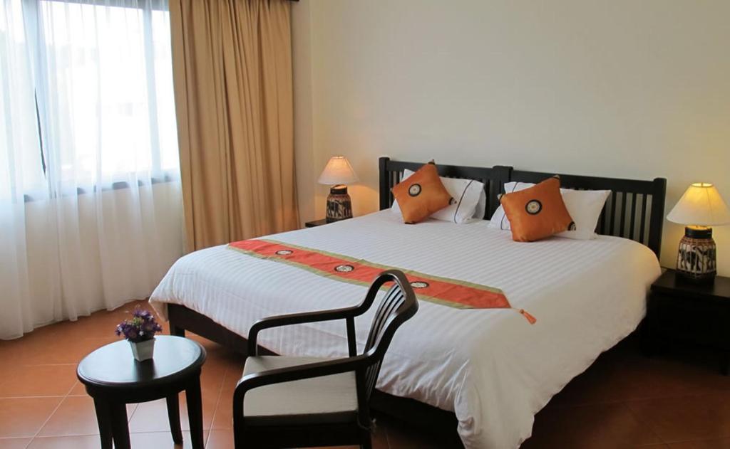 Patong La De Bua Hotel חדר תמונה